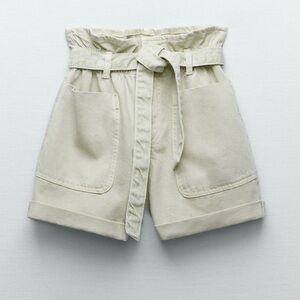 ZARA High Rise Paperbag Short